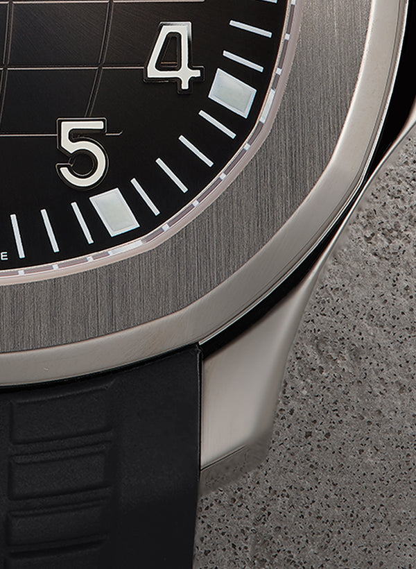 Patek Philippe 5167A